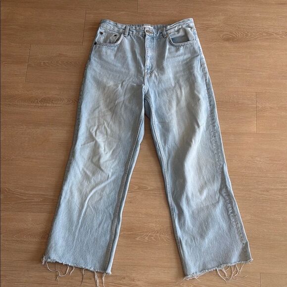 Zara light wash baggy wide leg jeans raw hem high waist size 8 - Picture 2 of 7